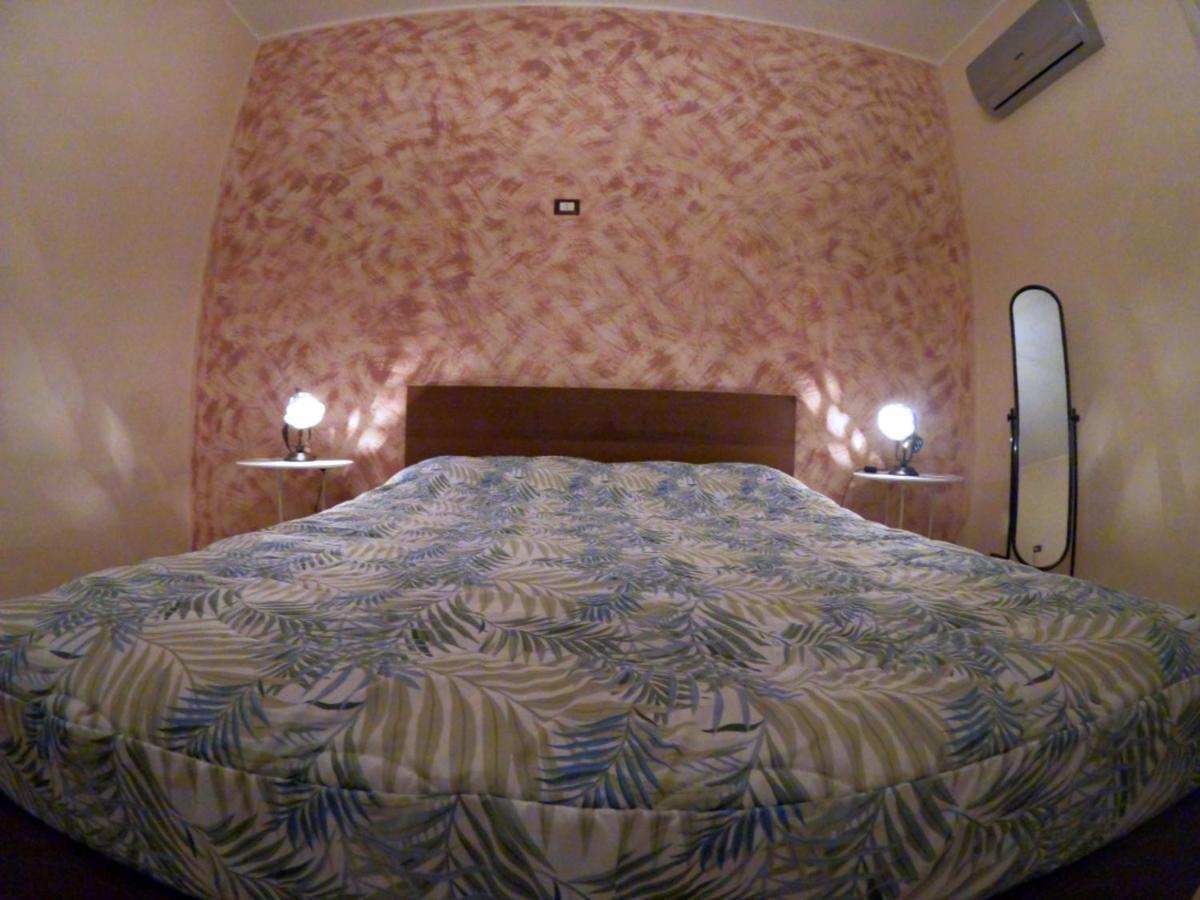 Mamma Loretta' House Hotel Biancavilla Exterior photo